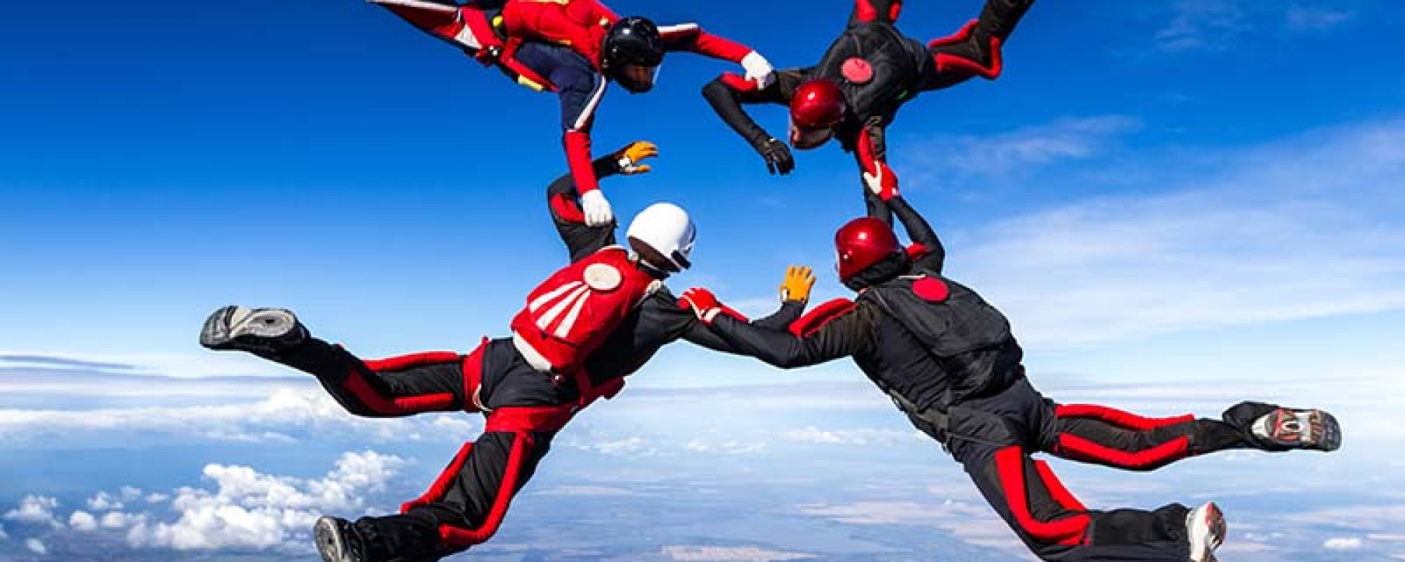 Skydivers in relative work.